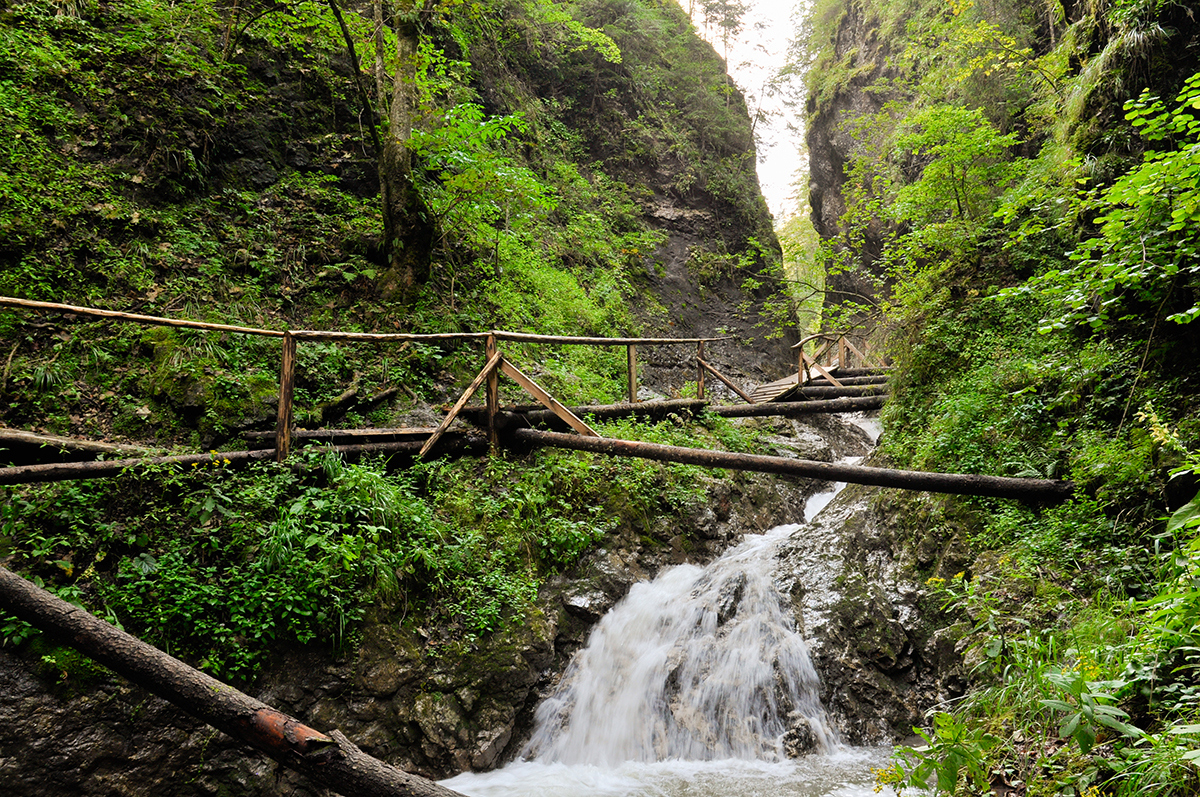 Photo of Devils mill passage